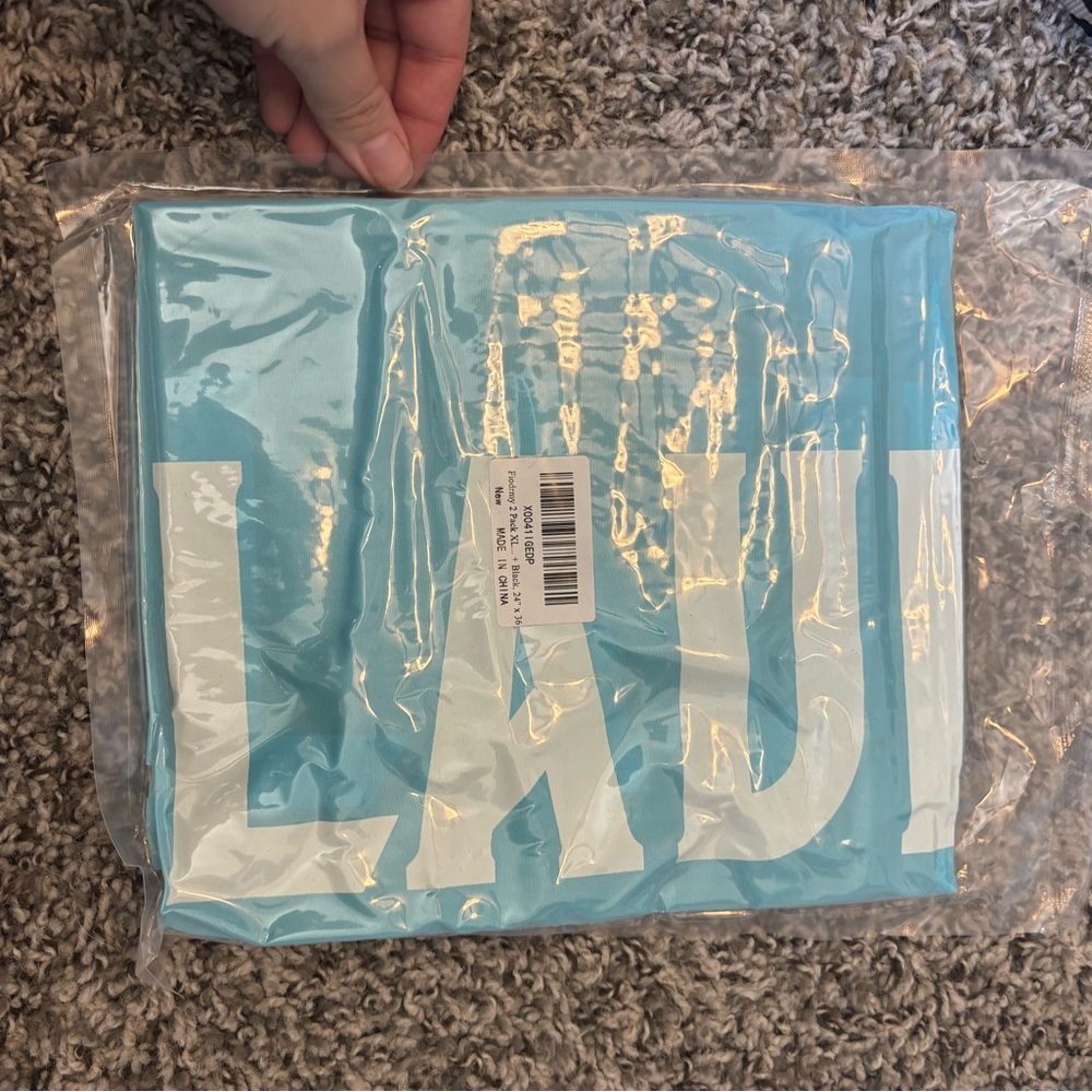 Travel laundry bag